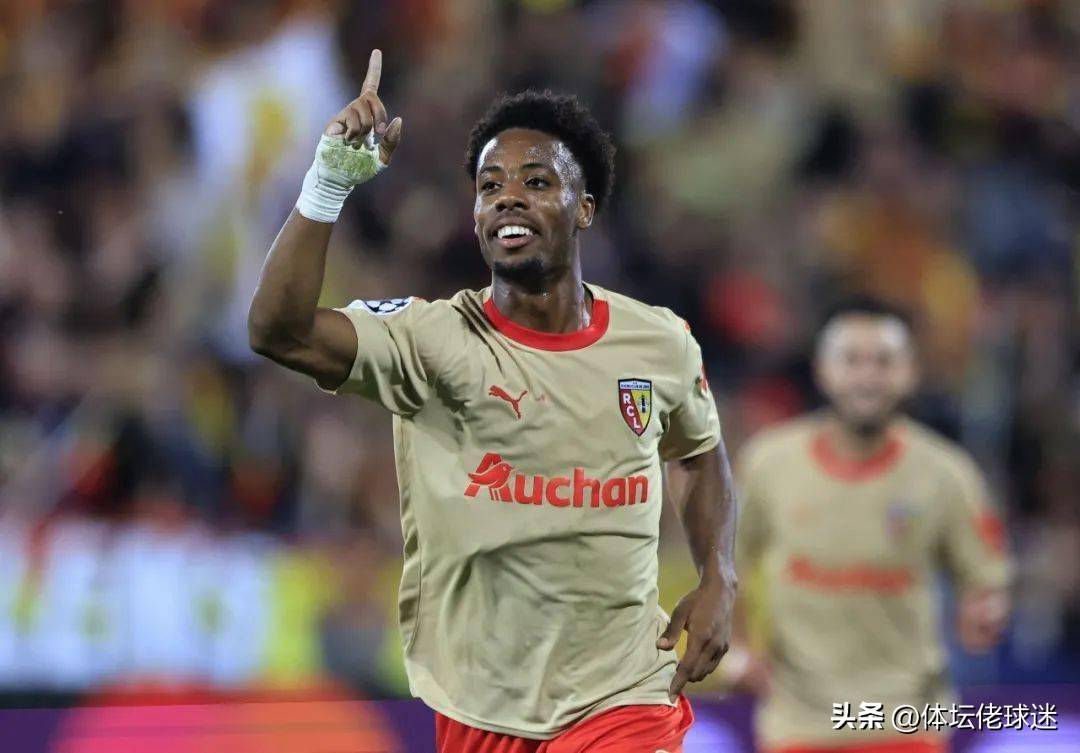 黑店新贵！三年狂赚2.5亿欧元，这支法甲球队转会标王TOP8全解析