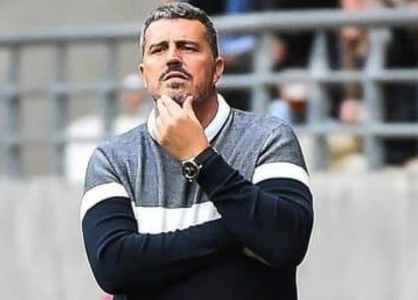 国足最强候选教练曝光：西甲名帅已报名，曾带队与武磊交手！